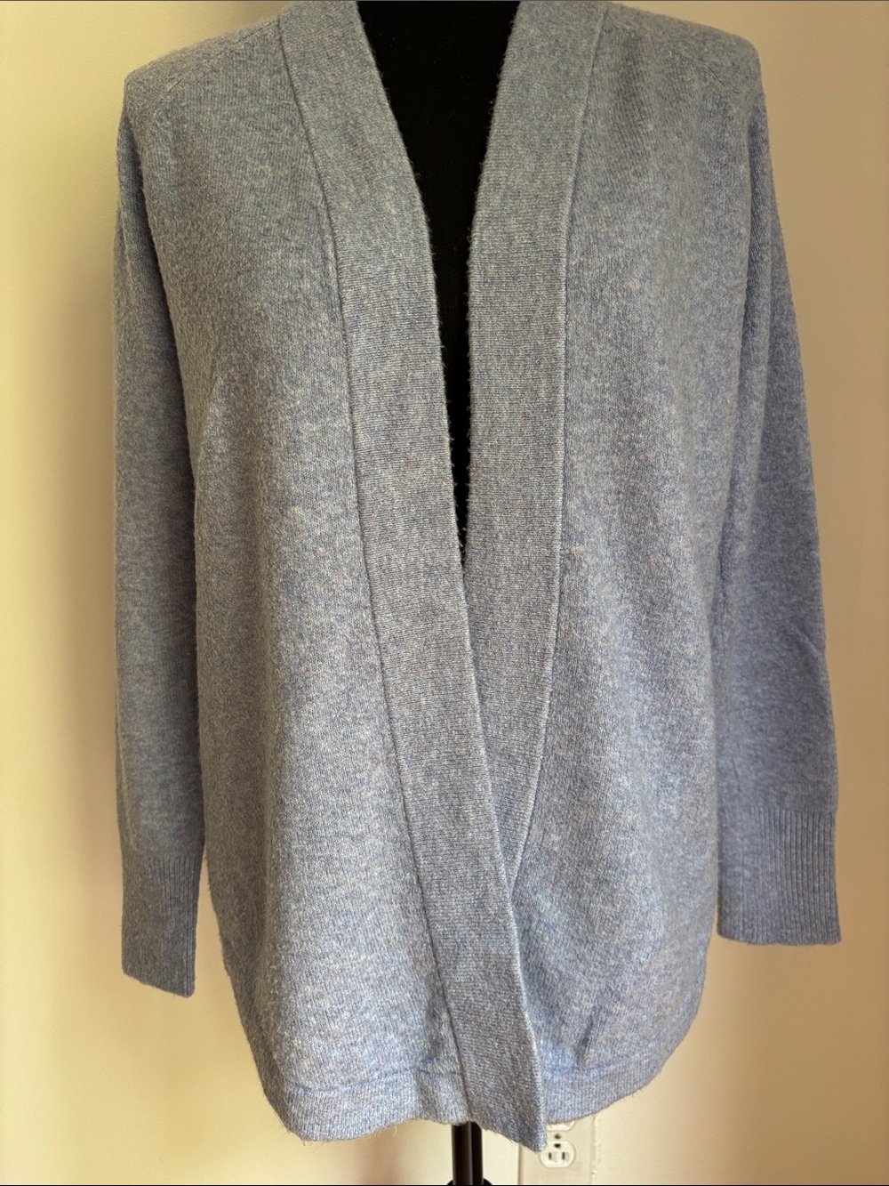 GORGEOUS soft warm shawl front cardigan XS S blue periwinkle